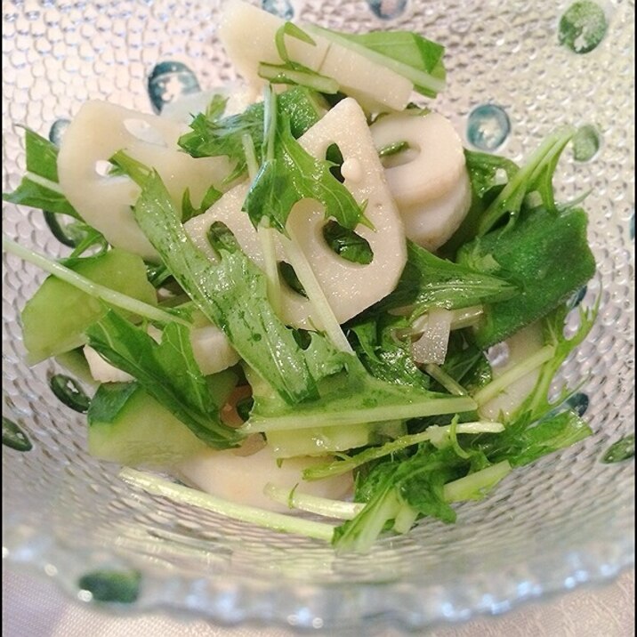 レモンでサッパリ!!レンコンと水菜のサラダ